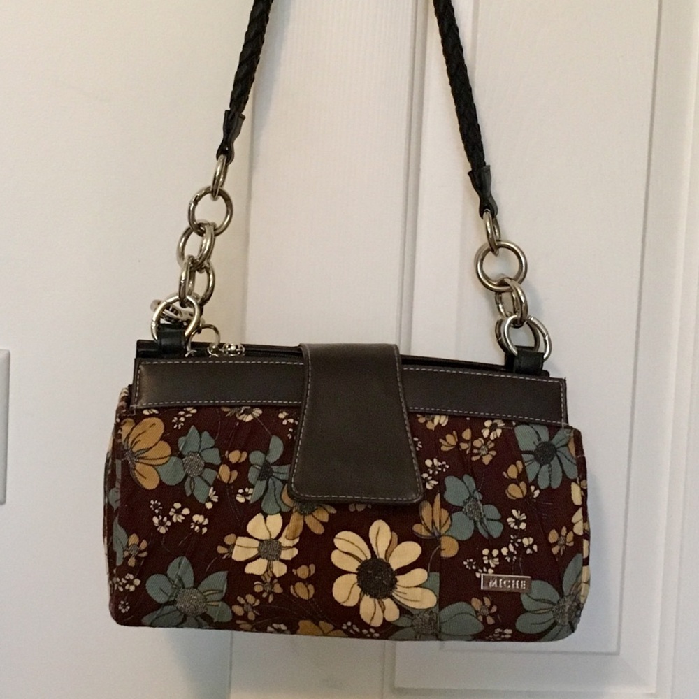 Miche Shell that fits classic base.